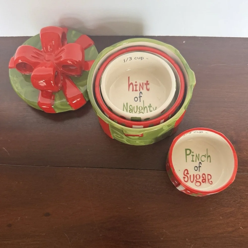 Pier 1 Christmas Ceramic Nesting Present Measuring Cups Genuine